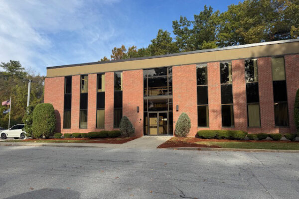 140 Kennedy Dr Suite 100-1A