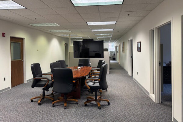 140 Kennedy Dr Suite 100-6A