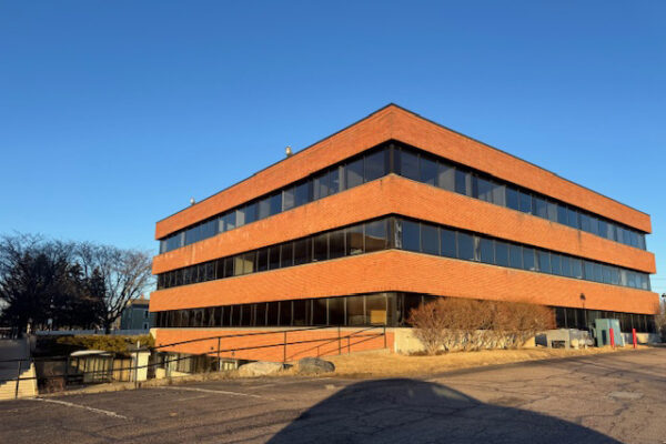 300 interestate corp ctr floor 3-2