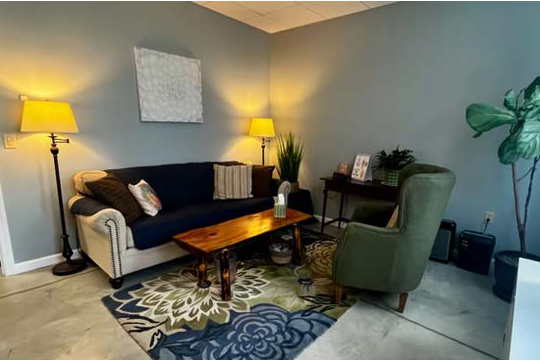 12 River St - 2